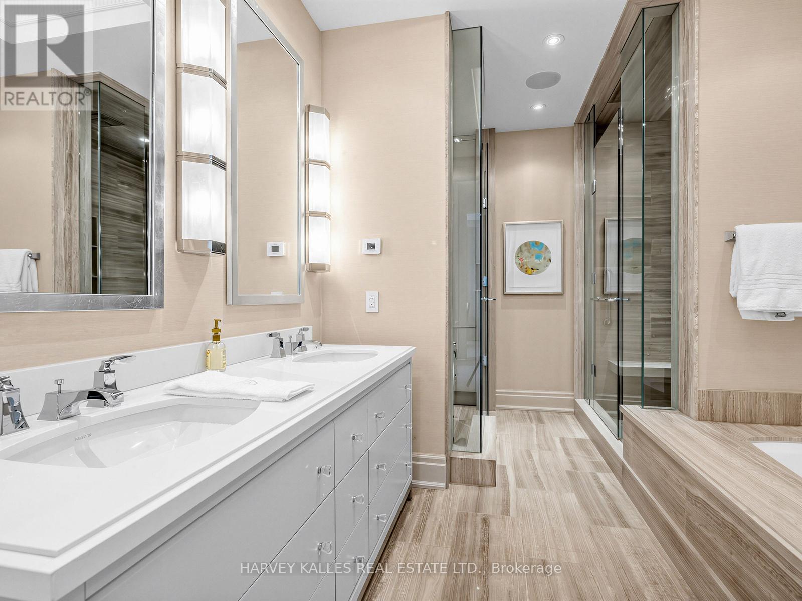 4702 - 50 Yorkville Avenue, Toronto, Ontario  M4W 0A4 - Photo 19 - C12886482