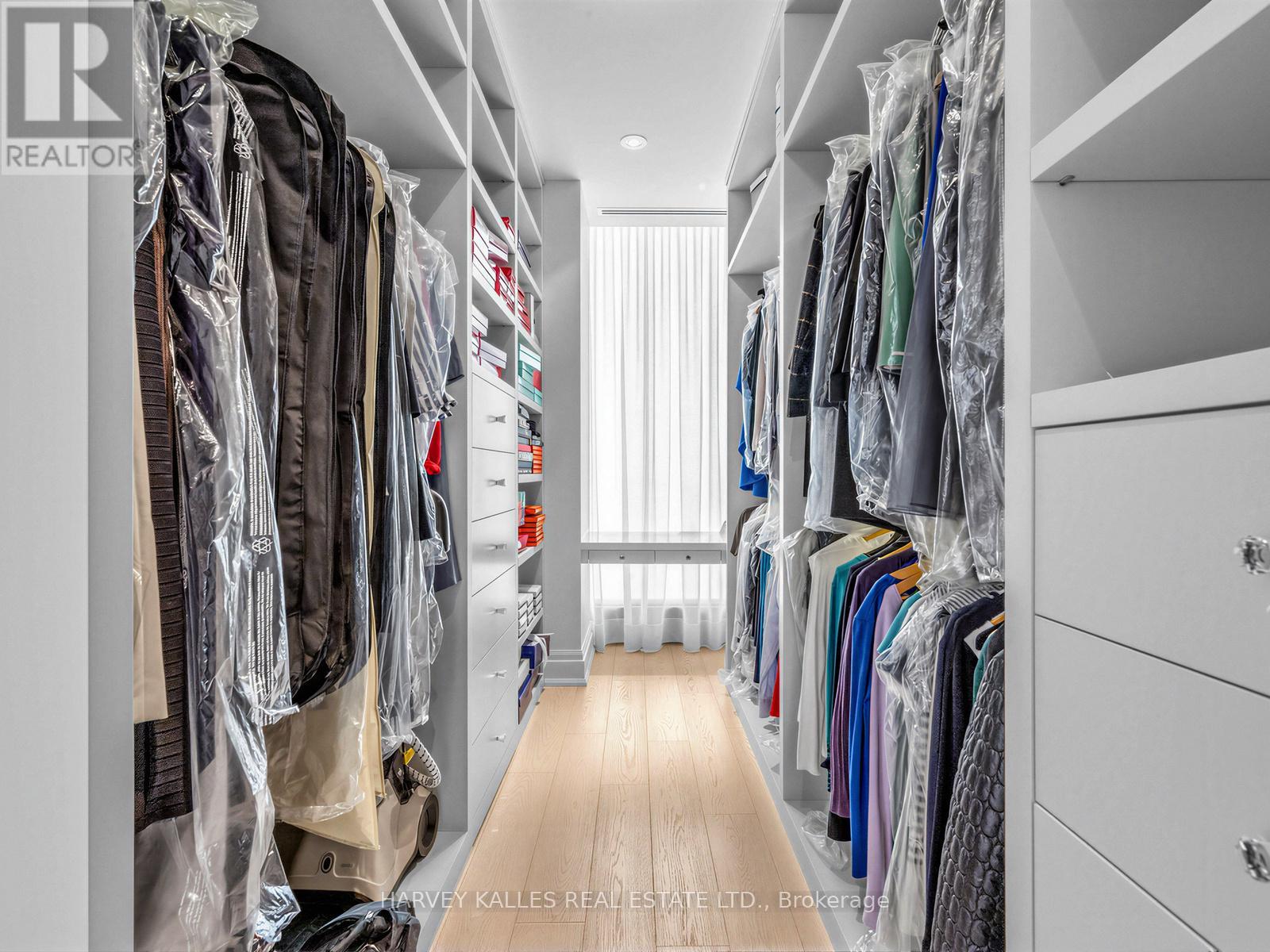 4702 - 50 Yorkville Avenue, Toronto, Ontario  M4W 0A4 - Photo 21 - C12886482