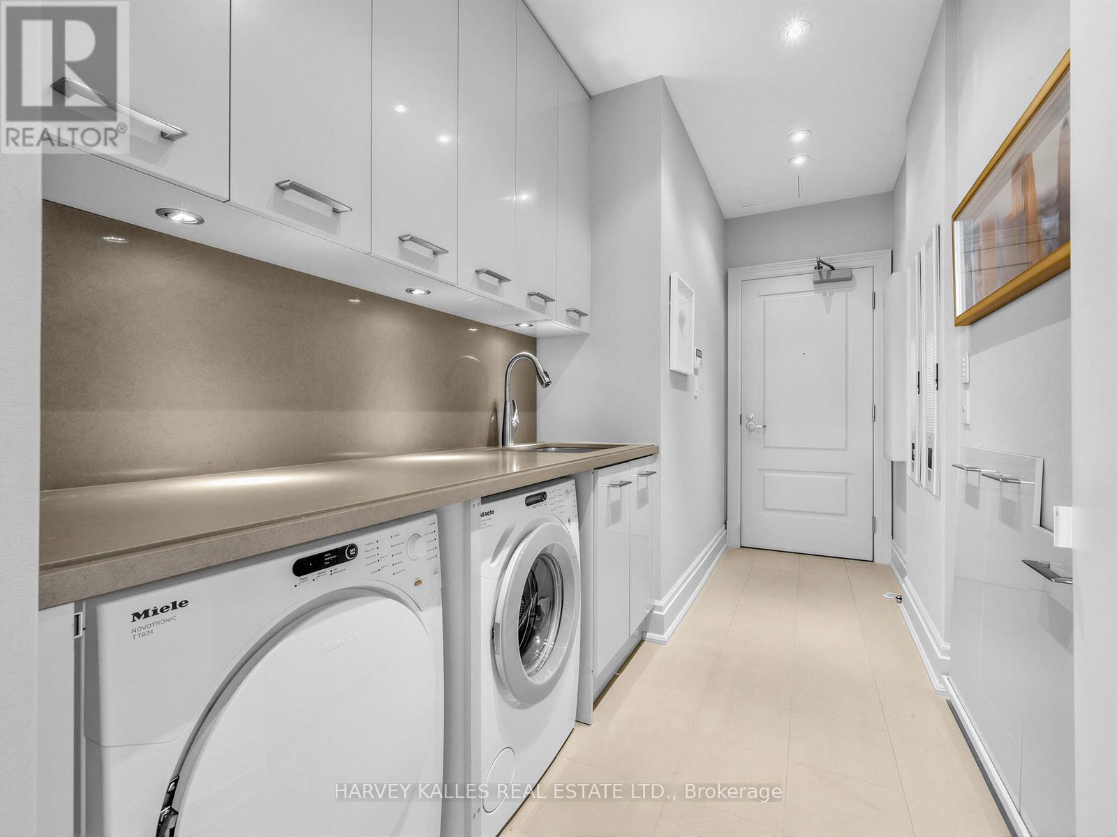 4702 - 50 Yorkville Avenue, Toronto, Ontario  M4W 0A4 - Photo 24 - C12886482