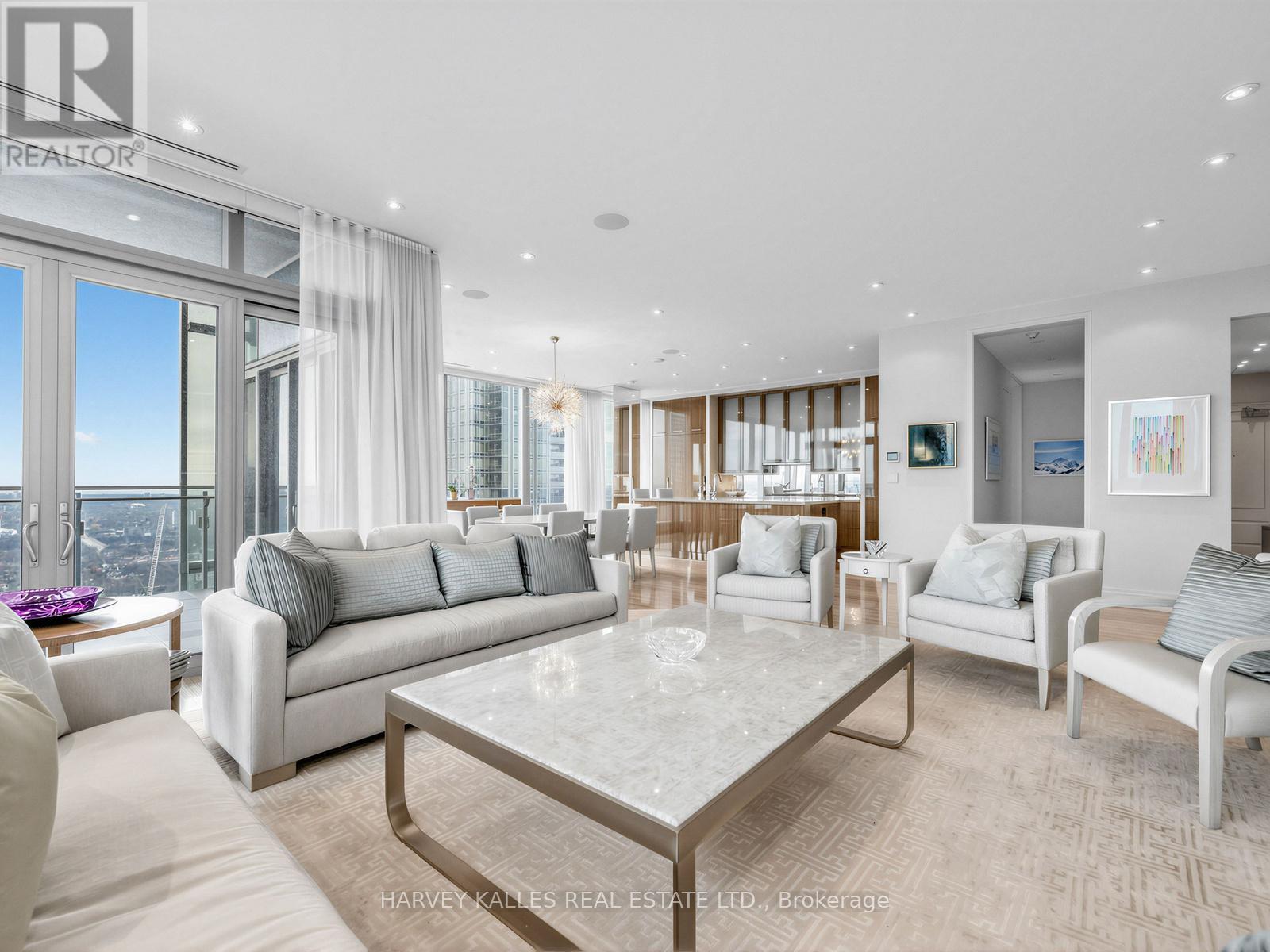 4702 - 50 Yorkville Avenue, Toronto, Ontario  M4W 0A4 - Photo 5 - C12886482