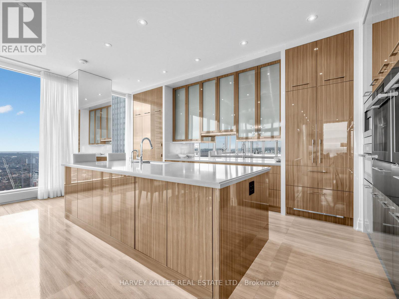 4702 - 50 Yorkville Avenue, Toronto, Ontario  M4W 0A4 - Photo 9 - C12886482