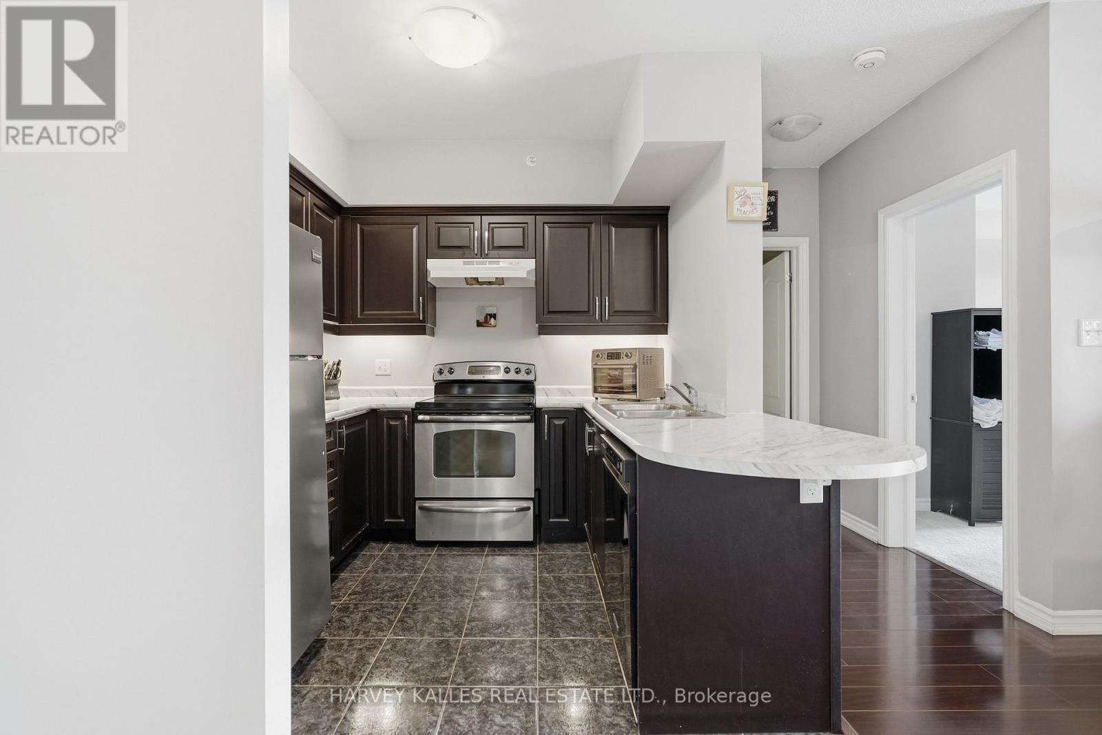 303 - 45 Ferndale Drive, Barrie, Ontario  L4N 5W7 - Photo 14 - S12886634