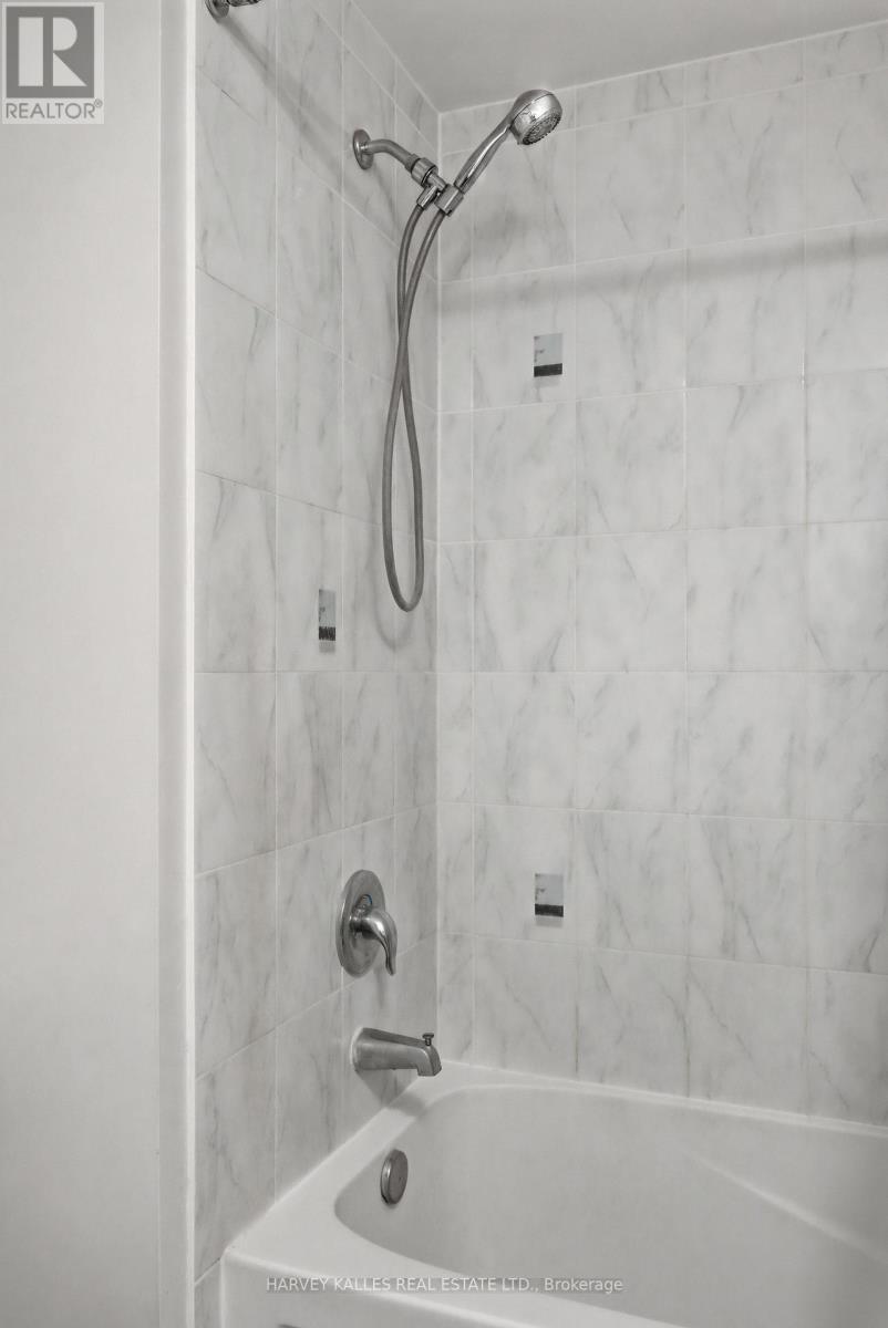 303 - 45 Ferndale Drive, Barrie, Ontario  L4N 5W7 - Photo 18 - S12886634