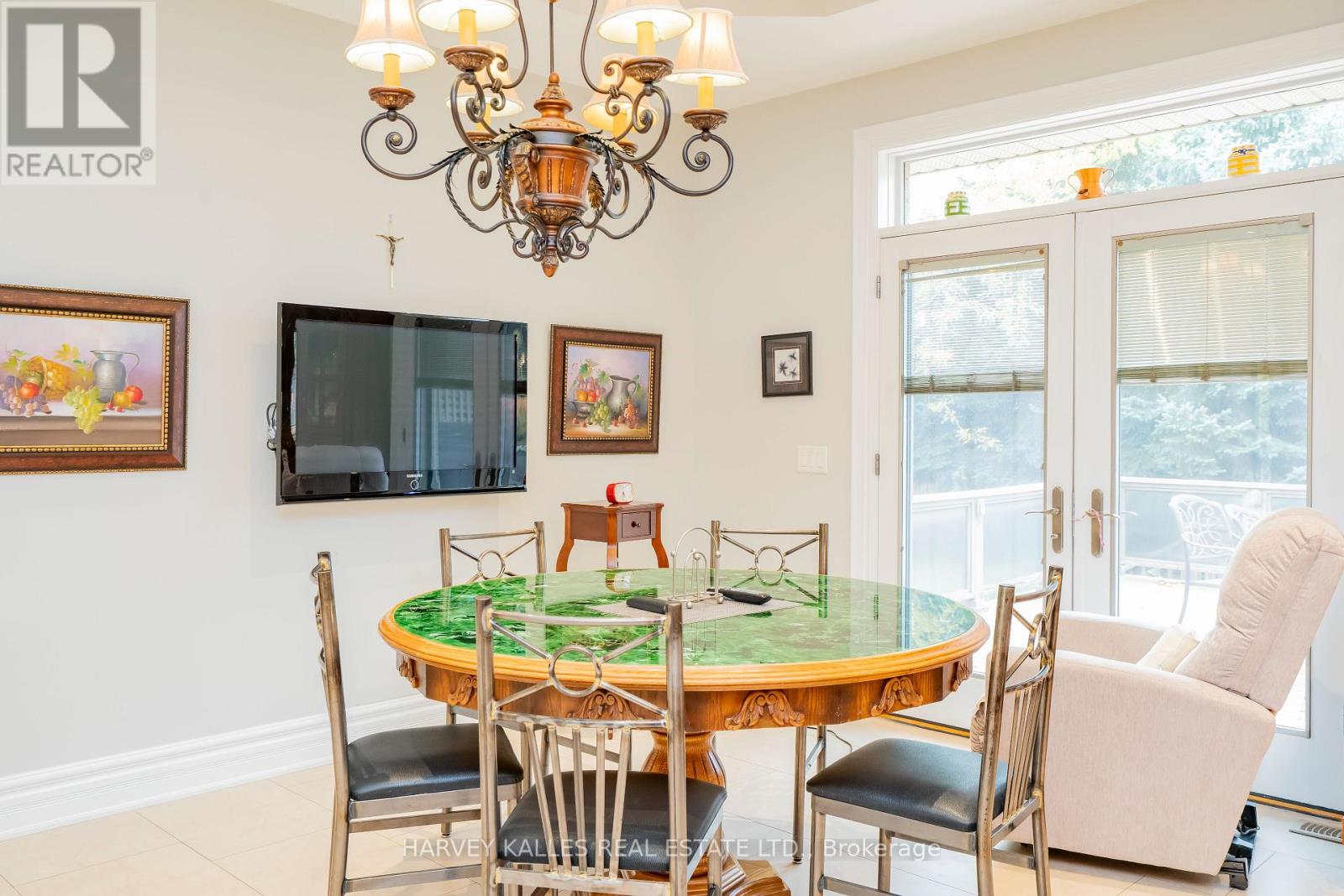 2370 Hammond Road, Mississauga, Ontario  L5K 1T2 - Photo 18 - W12888014