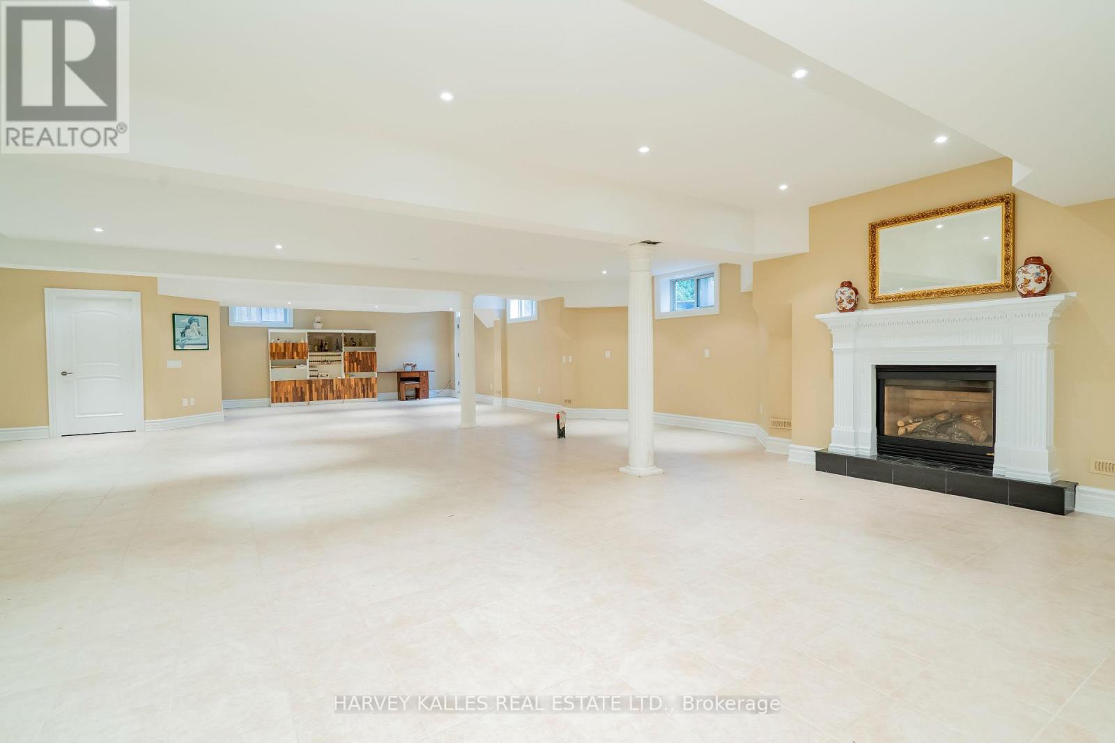 2370 Hammond Road, Mississauga, Ontario  L5K 1T2 - Photo 37 - W12888014