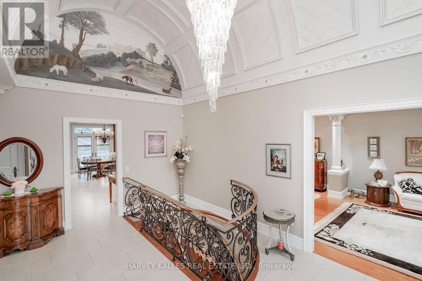 2370 Hammond Road, Mississauga, Ontario  L5K 1T2 - Photo 5 - W12888014