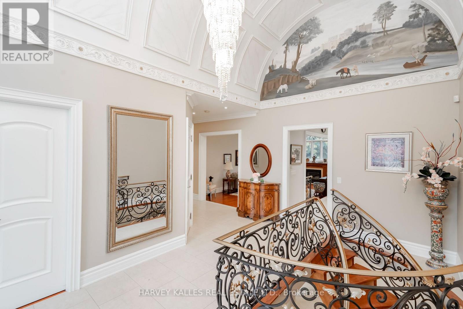 2370 Hammond Road, Mississauga, Ontario  L5K 1T2 - Photo 6 - W12888014