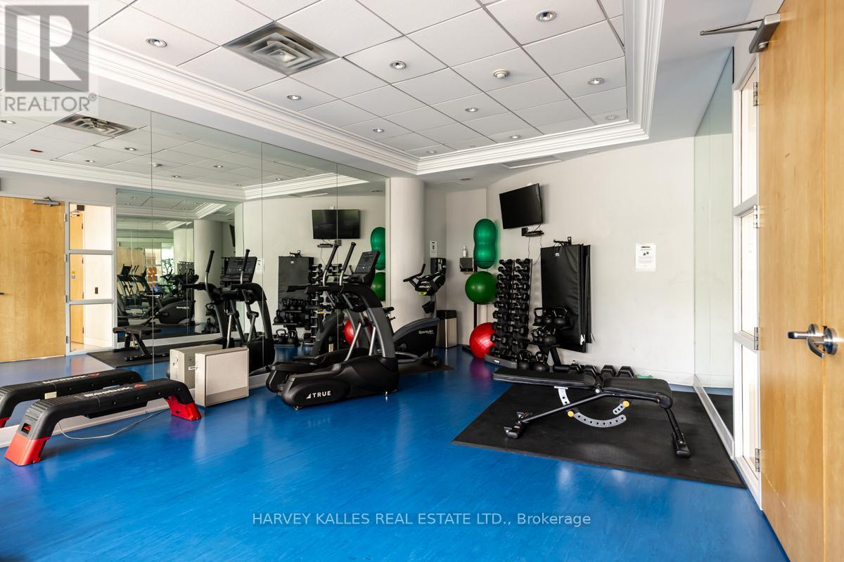 130 - 1001 Roselawn Avenue, Toronto, Ontario  M6B 4M4 - Photo 14 - W12888142