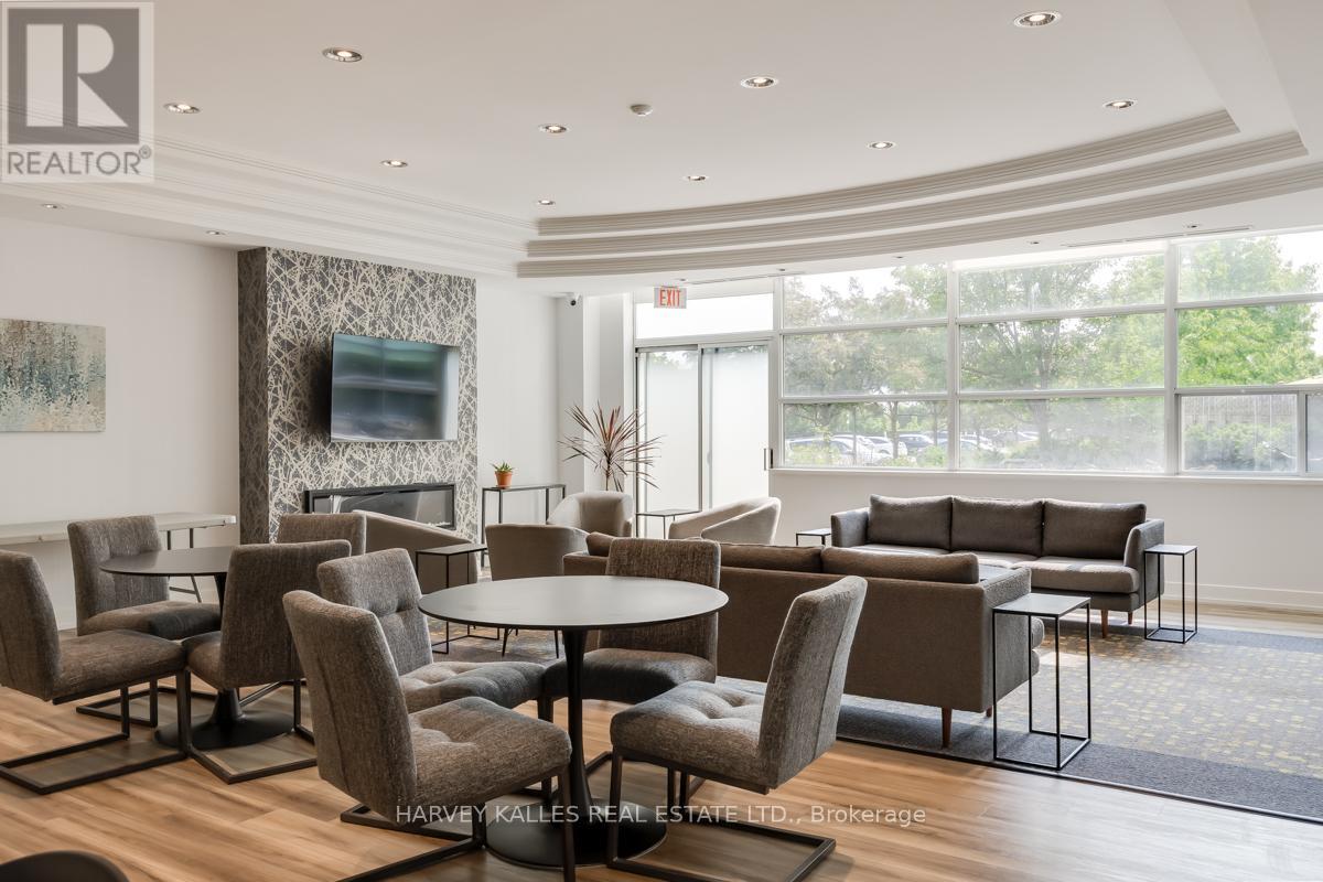 130 - 1001 Roselawn Avenue, Toronto, Ontario  M6B 4M4 - Photo 17 - W12888142