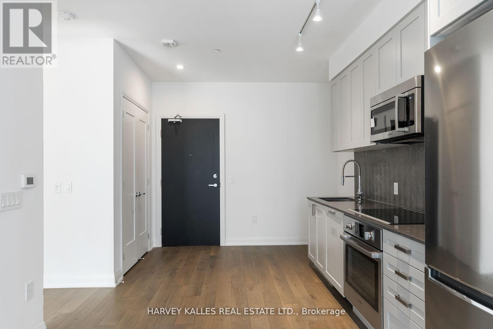 102 - 293 The Kingsway, Toronto, Ontario  M9A 3A9 - Photo 12 - W12889300