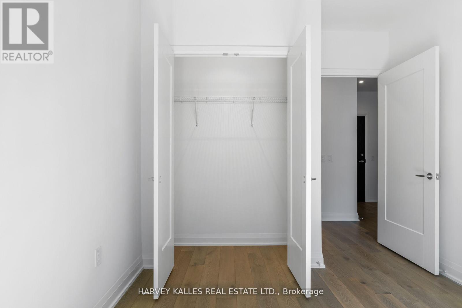 102 - 293 The Kingsway, Toronto, Ontario  M9A 3A9 - Photo 17 - W12889300