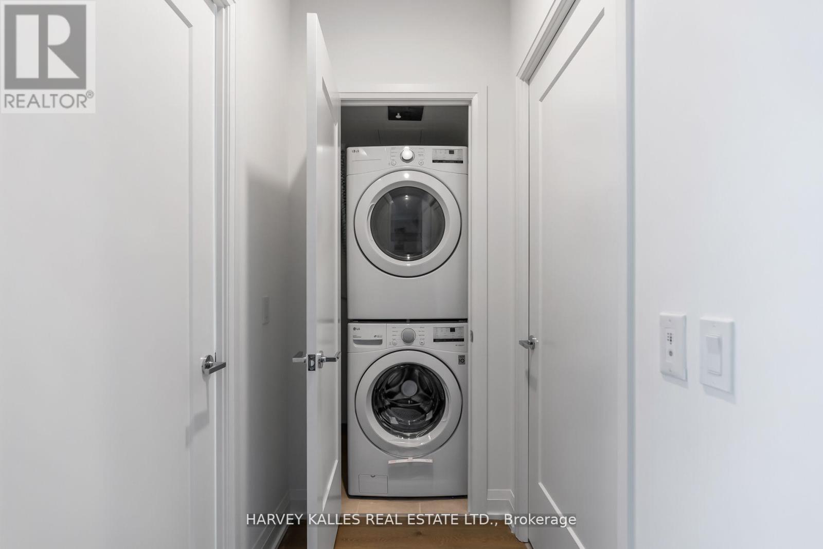 102 - 293 The Kingsway, Toronto, Ontario  M9A 3A9 - Photo 20 - W12889300