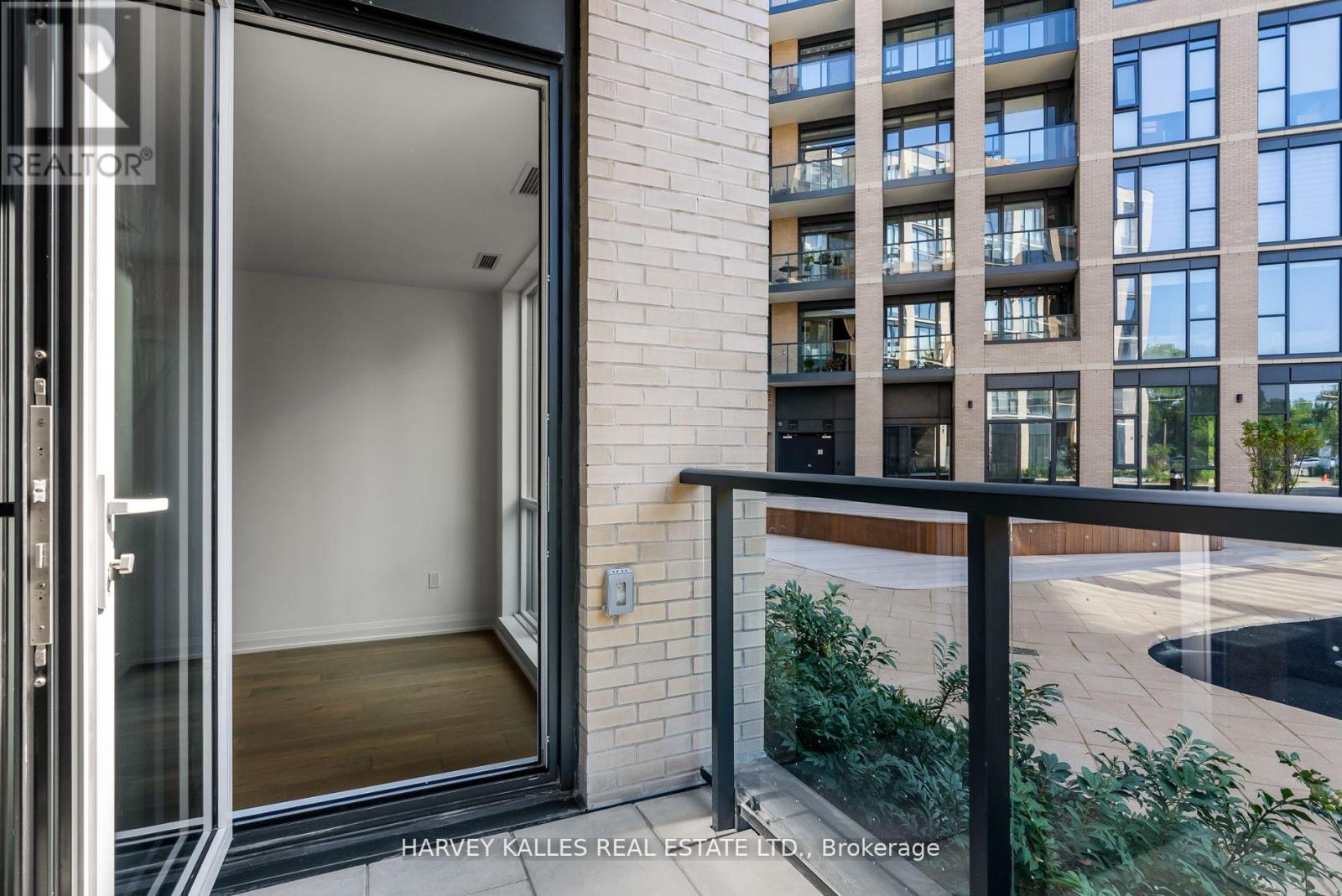 102 - 293 The Kingsway, Toronto, Ontario  M9A 3A9 - Photo 8 - W12889300