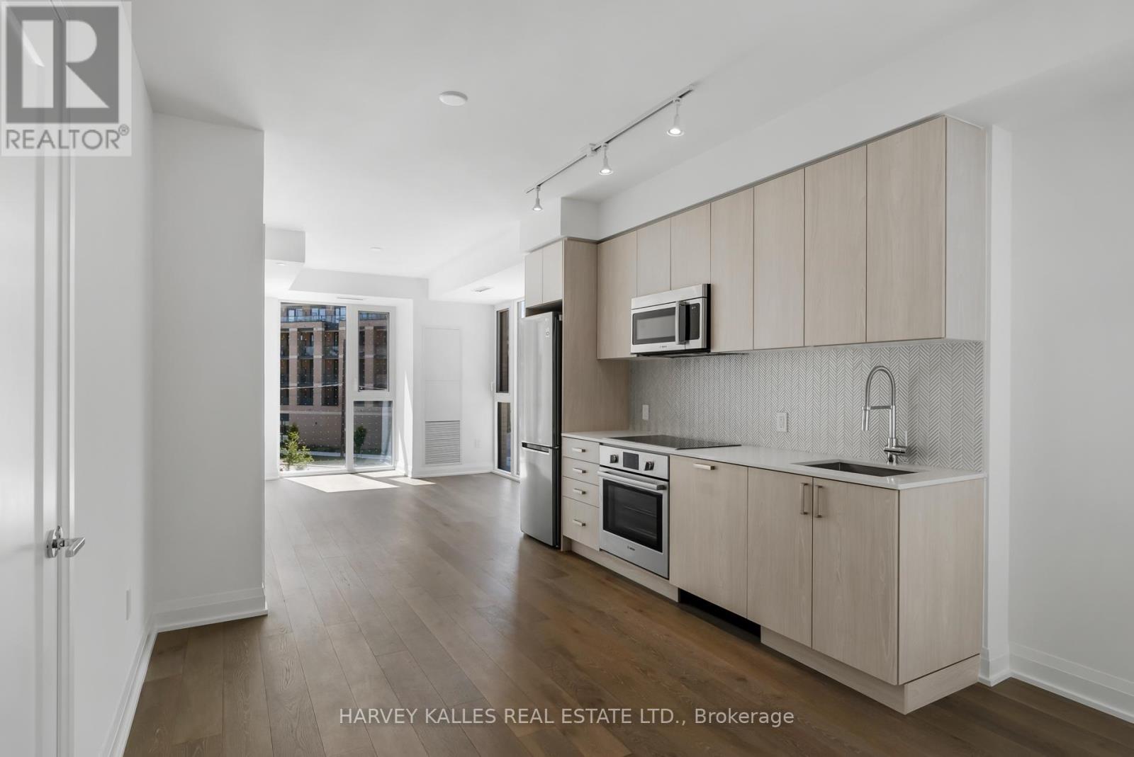 305 - 293 The Kingsway, Toronto, Ontario  M9A 3A9 - Photo 11 - W12889310