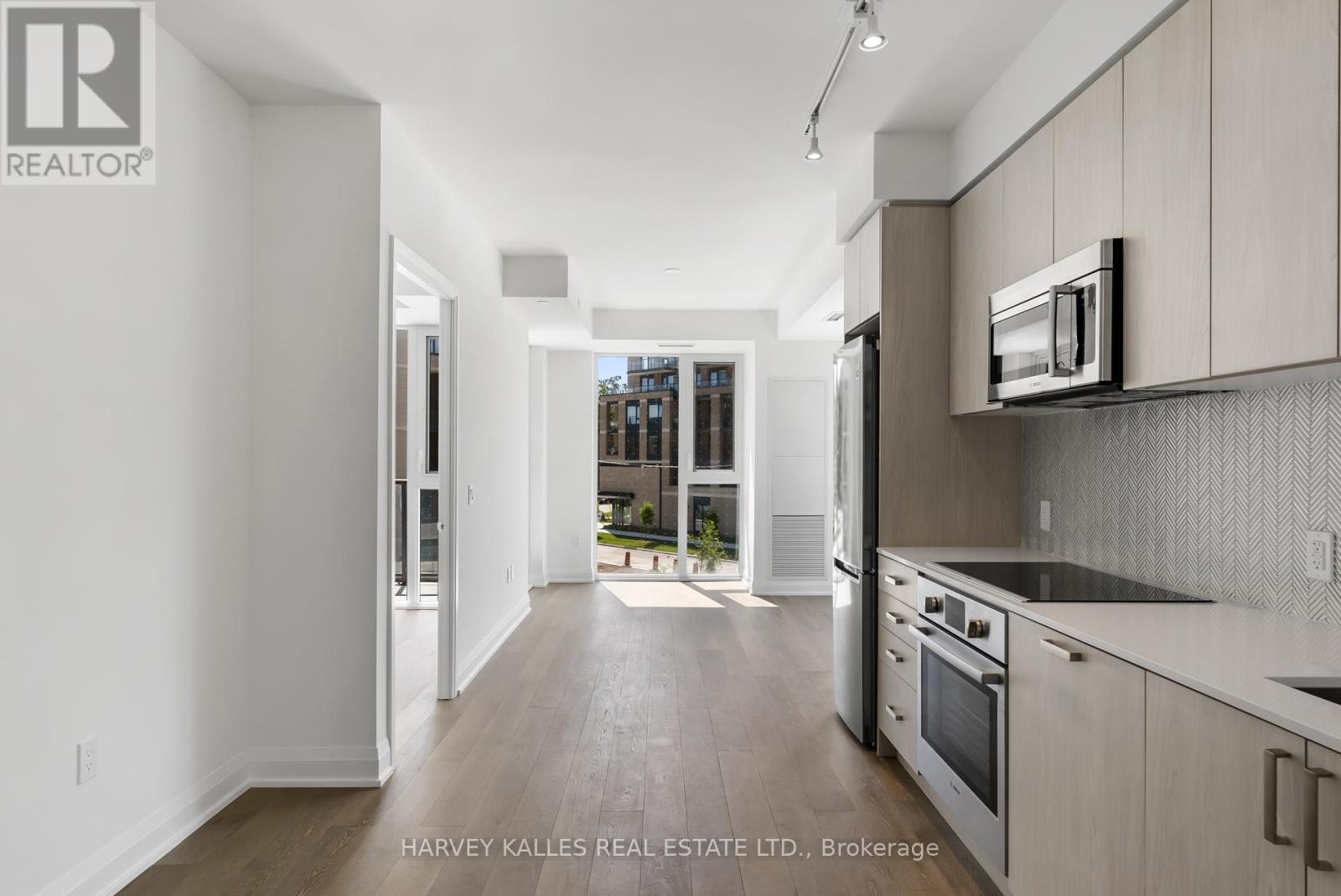 305 - 293 The Kingsway, Toronto, Ontario  M9A 3A9 - Photo 13 - W12889310