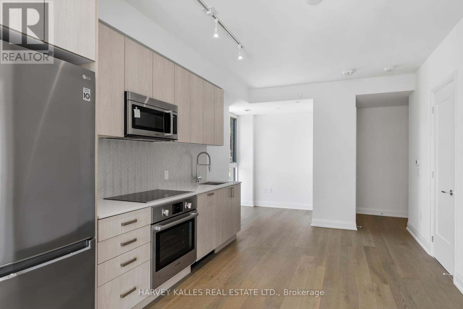 305 - 293 The Kingsway, Toronto, Ontario  M9A 3A9 - Photo 17 - W12889310