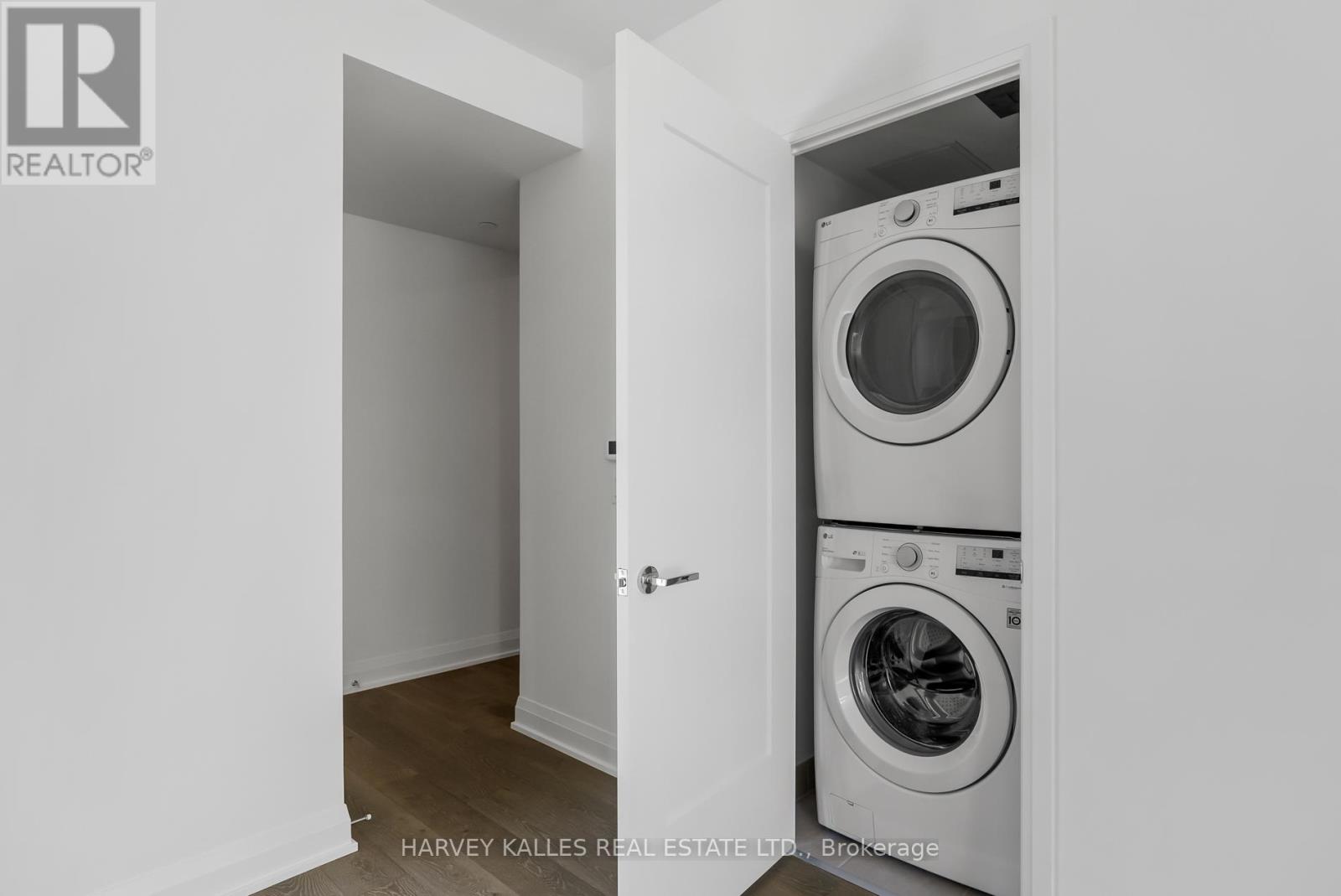 305 - 293 The Kingsway, Toronto, Ontario  M9A 3A9 - Photo 32 - W12889310