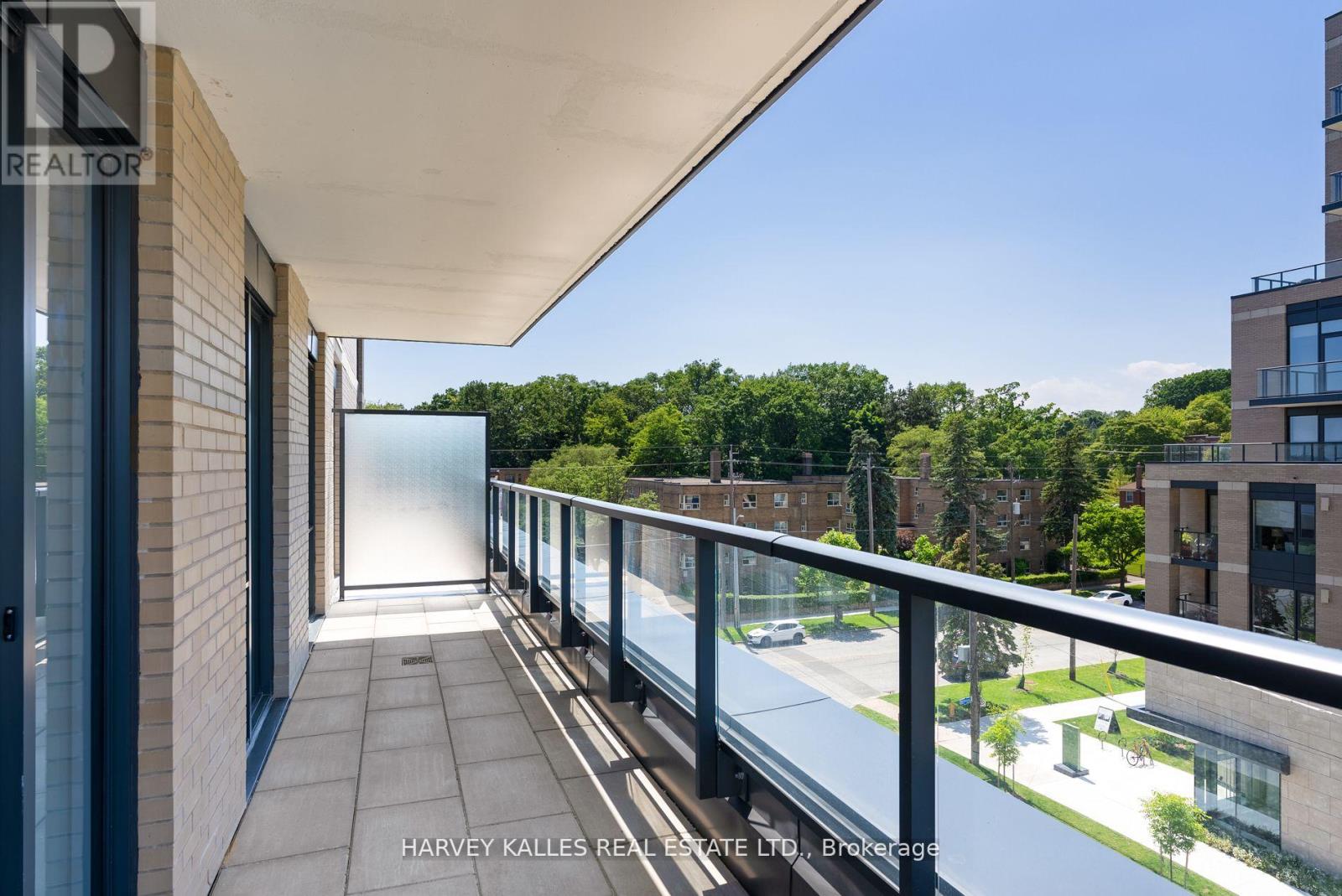 519 - 293 The Kingsway, Toronto, Ontario  M9A 3A9 - Photo 13 - W12889378