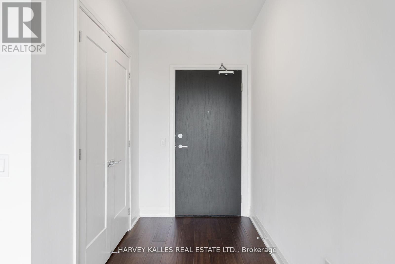 519 - 293 The Kingsway, Toronto, Ontario  M9A 3A9 - Photo 23 - W12889378