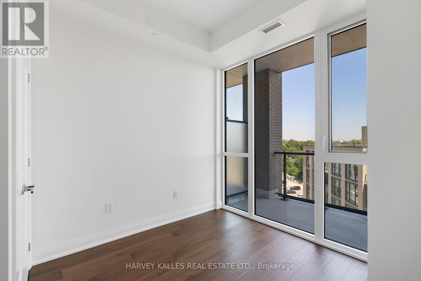 707 - 293 The Kingsway, Toronto, Ontario  M9A 3A9 - Photo 19 - W12889500