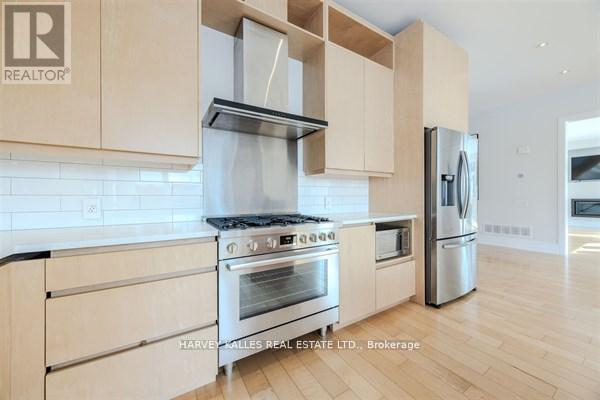 3279 Lakeshore Road, Burlington, Ontario  L7N 1A7 - Photo 17 - W12890228