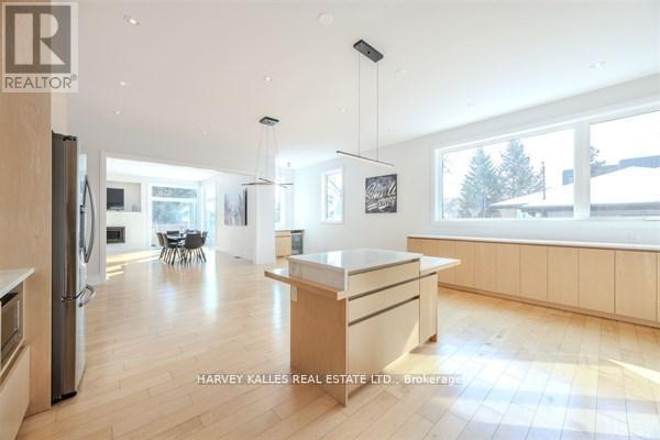 3279 Lakeshore Road, Burlington, Ontario  L7N 1A7 - Photo 24 - W12890228