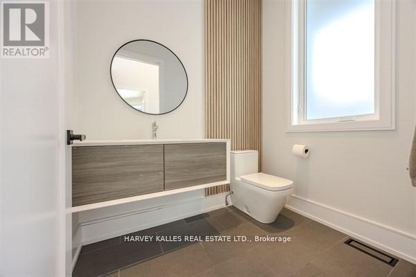 3279 Lakeshore Road, Burlington, Ontario  L7N 1A7 - Photo 7 - W12890228