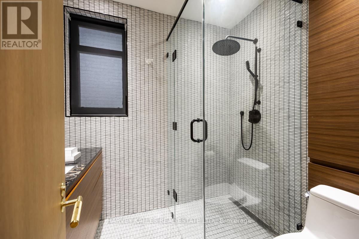 131 Balmoral Avenue, Toronto, Ontario  M4V 1J5 - Photo 16 - C12891542