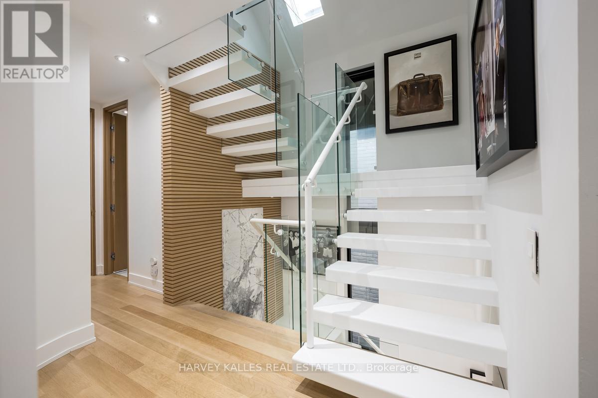 131 Balmoral Avenue, Toronto, Ontario  M4V 1J5 - Photo 17 - C12891542