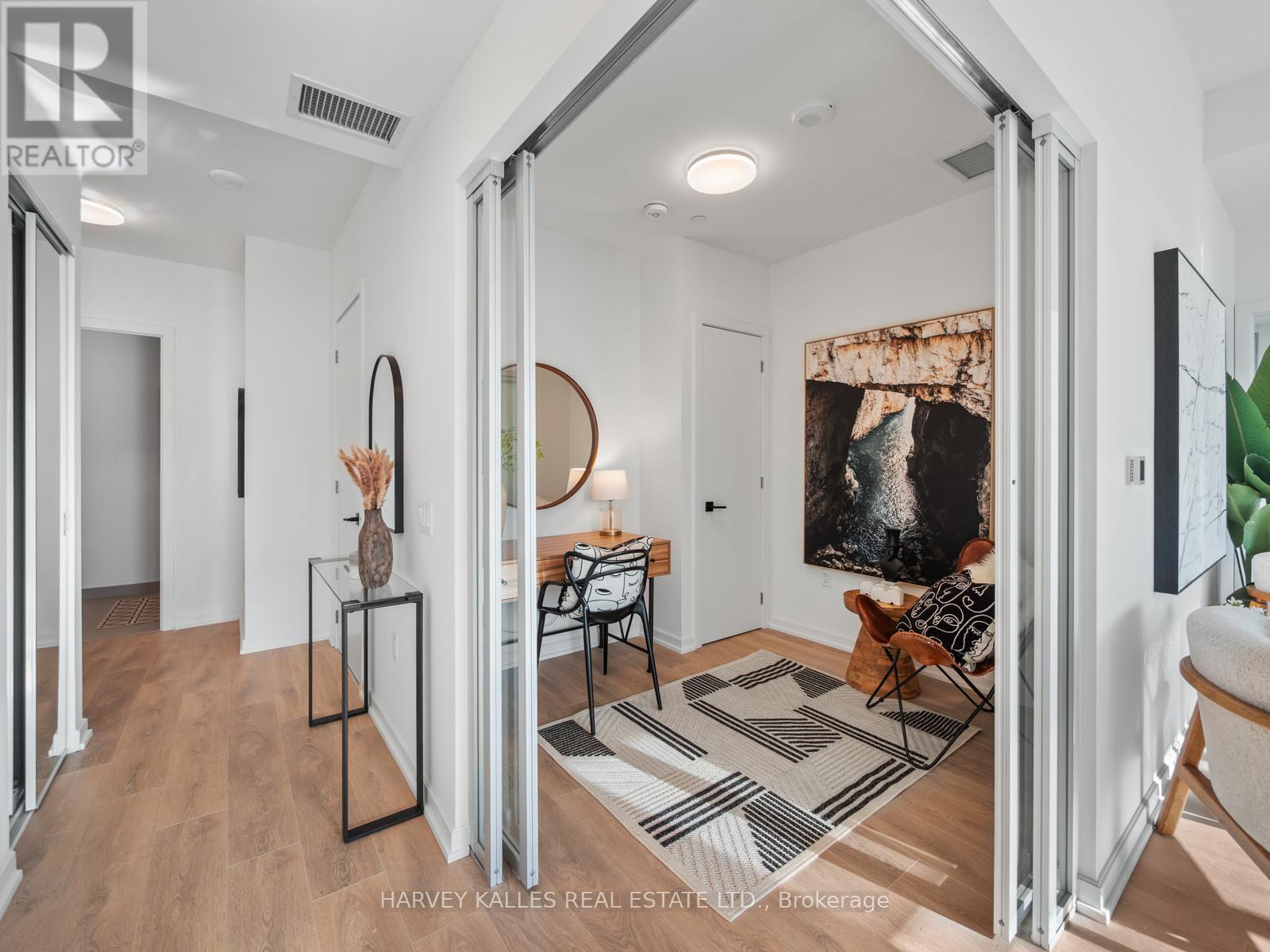 503 - 1285 Dupont Street, Toronto, Ontario  M6H 0E3 - Photo 4 - W12870022