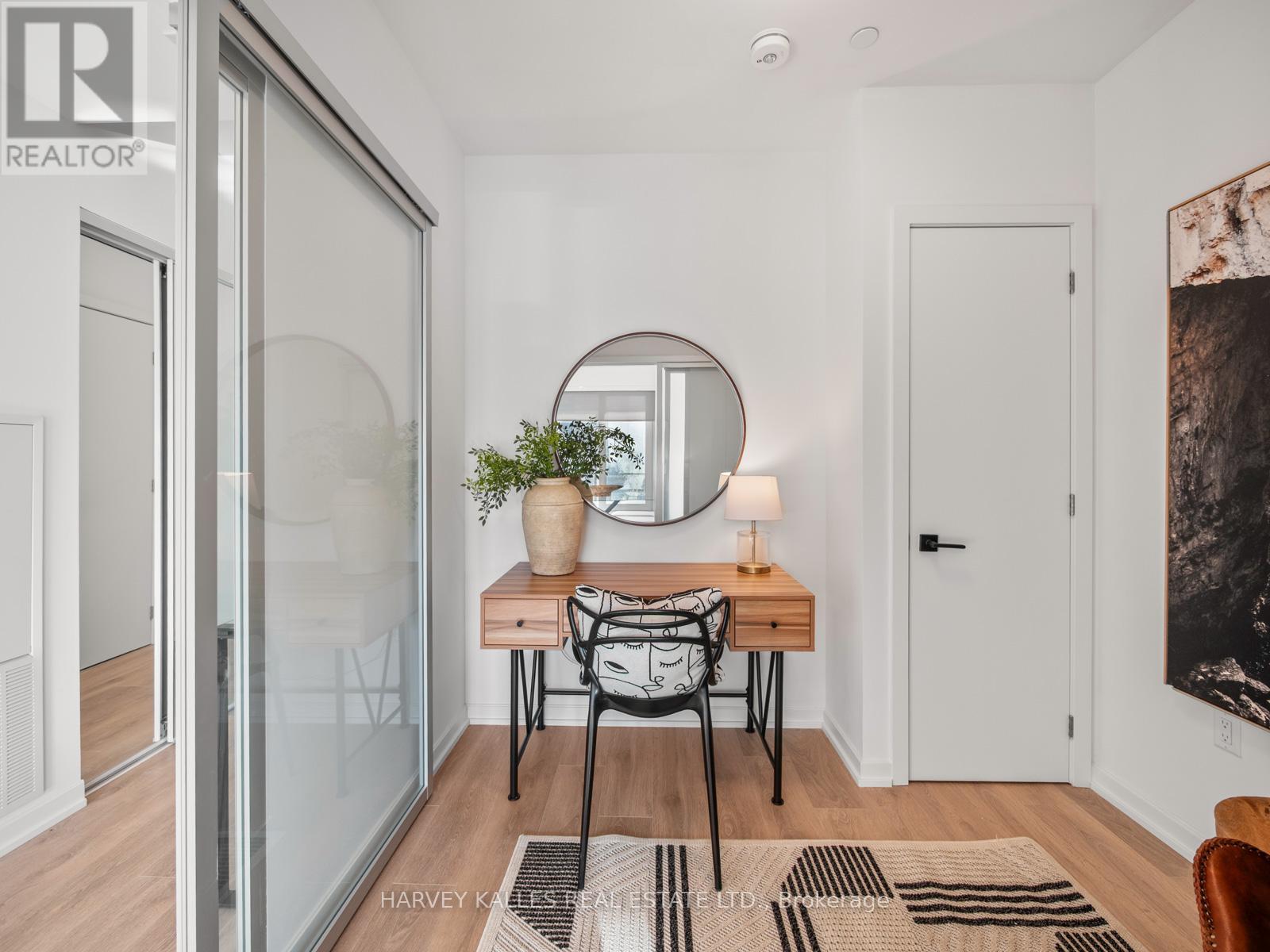 503 - 1285 Dupont Street, Toronto, Ontario  M6H 0E3 - Photo 6 - W12870022