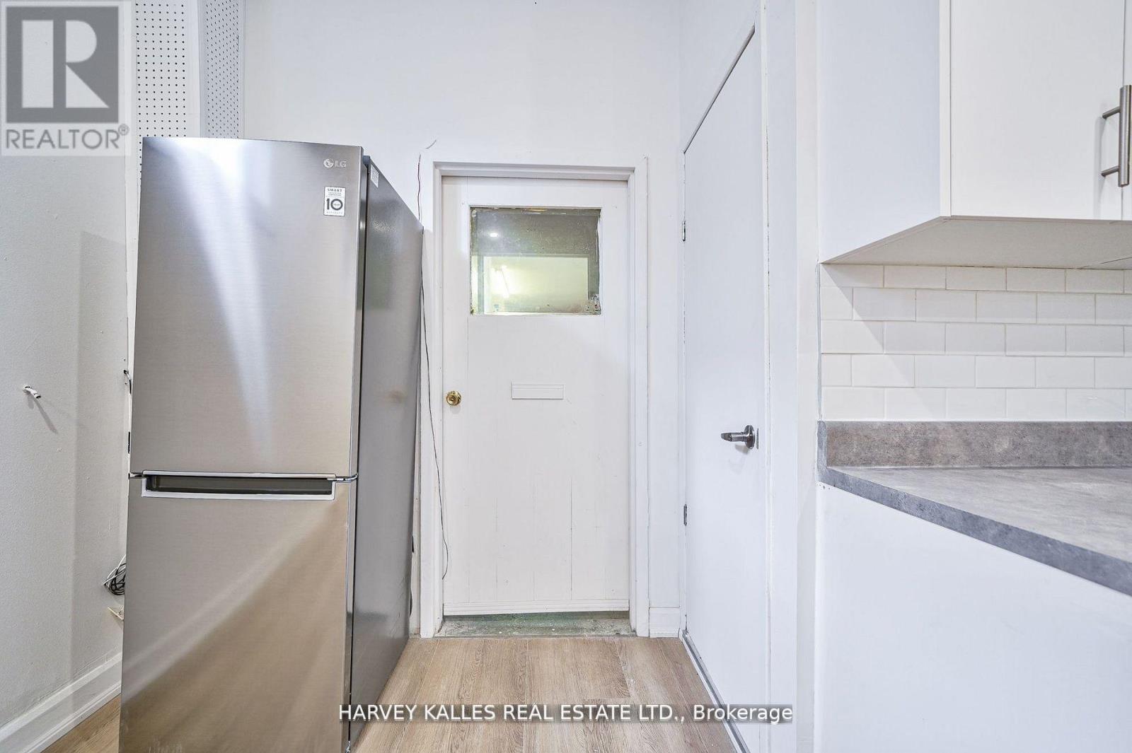 Unit 5 - 1046 Bathurst Street, Toronto, Ontario  M5R 3G7 - Photo 18 - C12892878