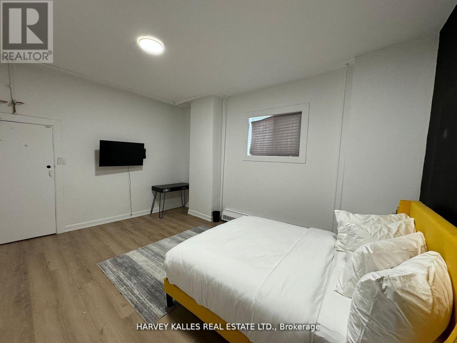 Unit 5 - 1046 Bathurst Street, Toronto, Ontario  M5R 3G7 - Photo 24 - C12892878