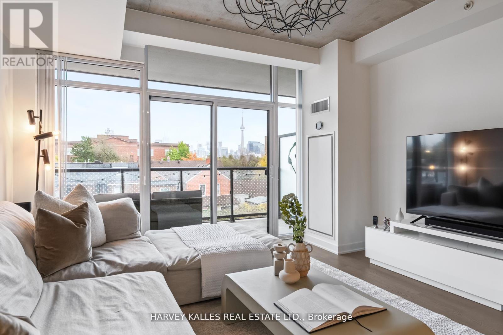 318 - 109 Ossington Avenue, Toronto, Ontario  M6J 0G1 - Photo 15 - C12893332