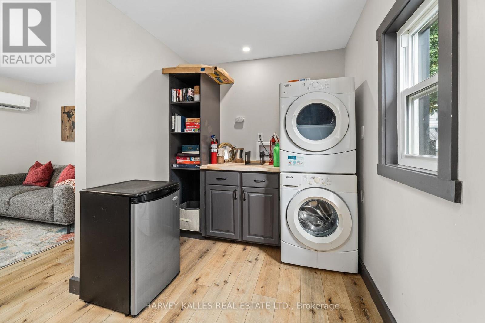 22 Demille Street, Prince Edward County, Ontario  K0K 2T0 - Photo 15 - X12893552