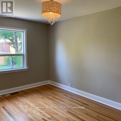 Main - 72 Mcgillivray Avenue, Toronto, Ontario  M5M 2Y2 - Photo 9 - C12894936