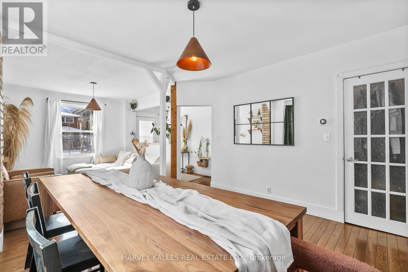 14 Manitoba Street, Toronto, Ontario  M8Y 1C7 - Photo 15 - W12894826