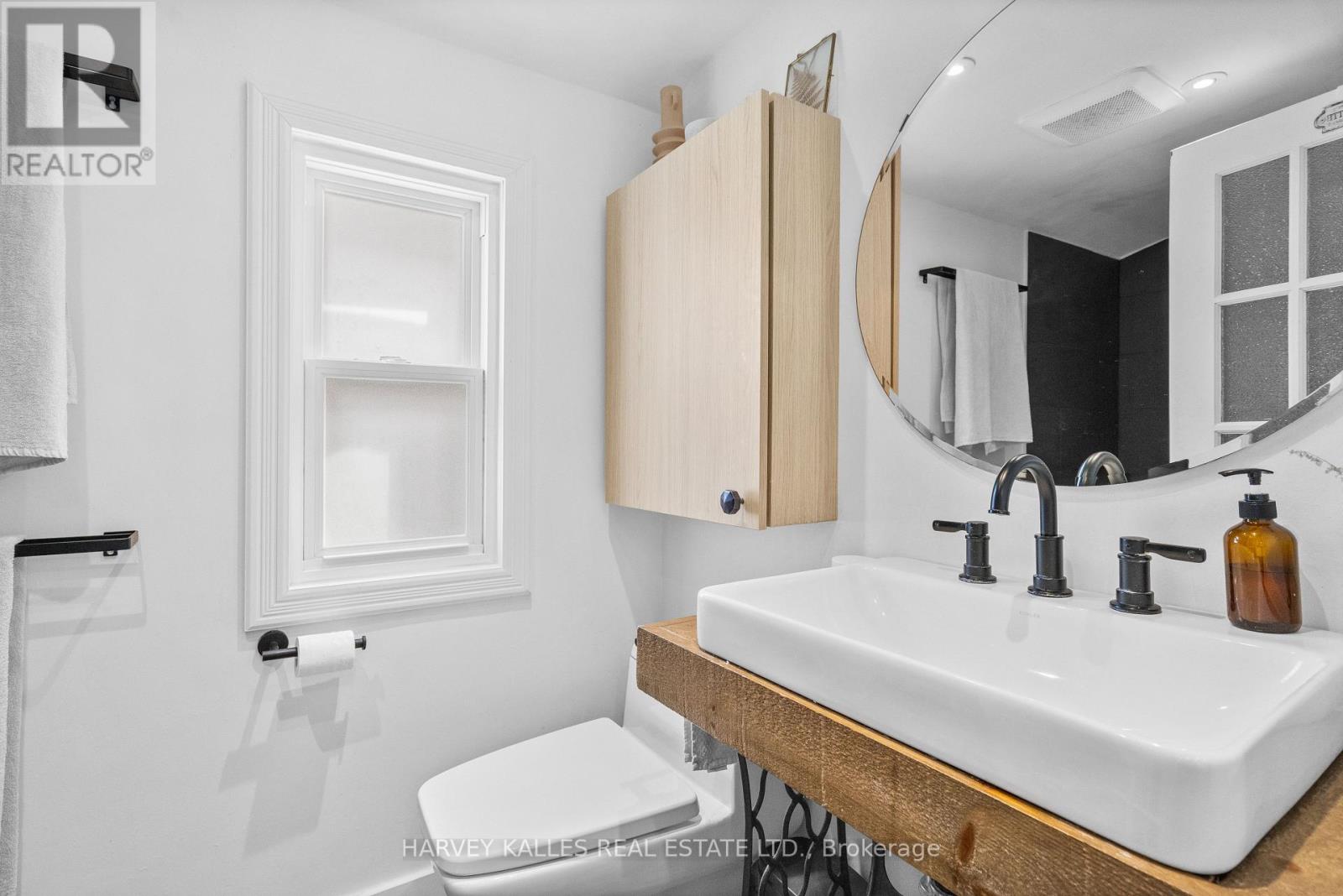 14 Manitoba Street, Toronto, Ontario  M8Y 1C7 - Photo 22 - W12894826