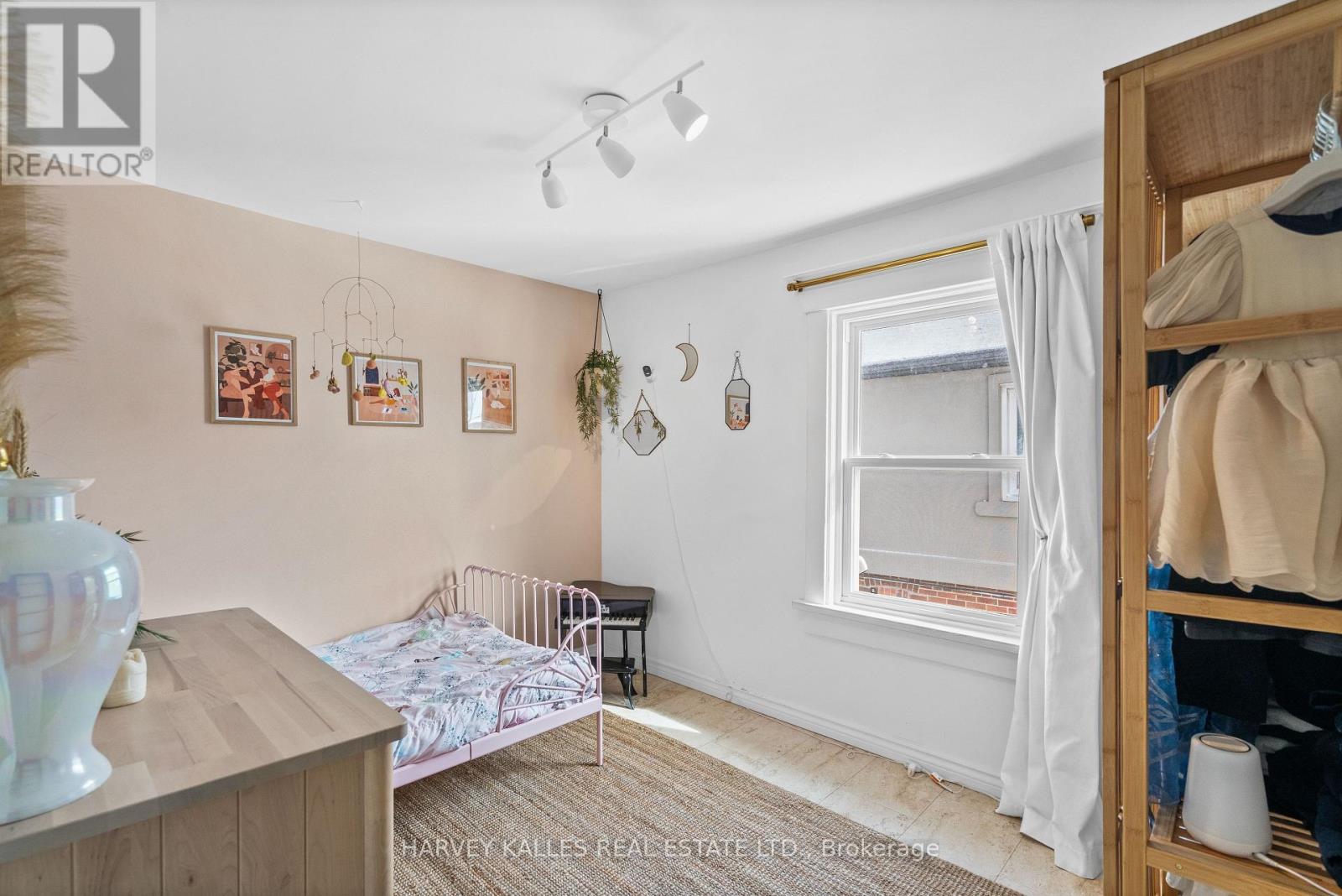 14 Manitoba Street, Toronto, Ontario  M8Y 1C7 - Photo 33 - W12894826