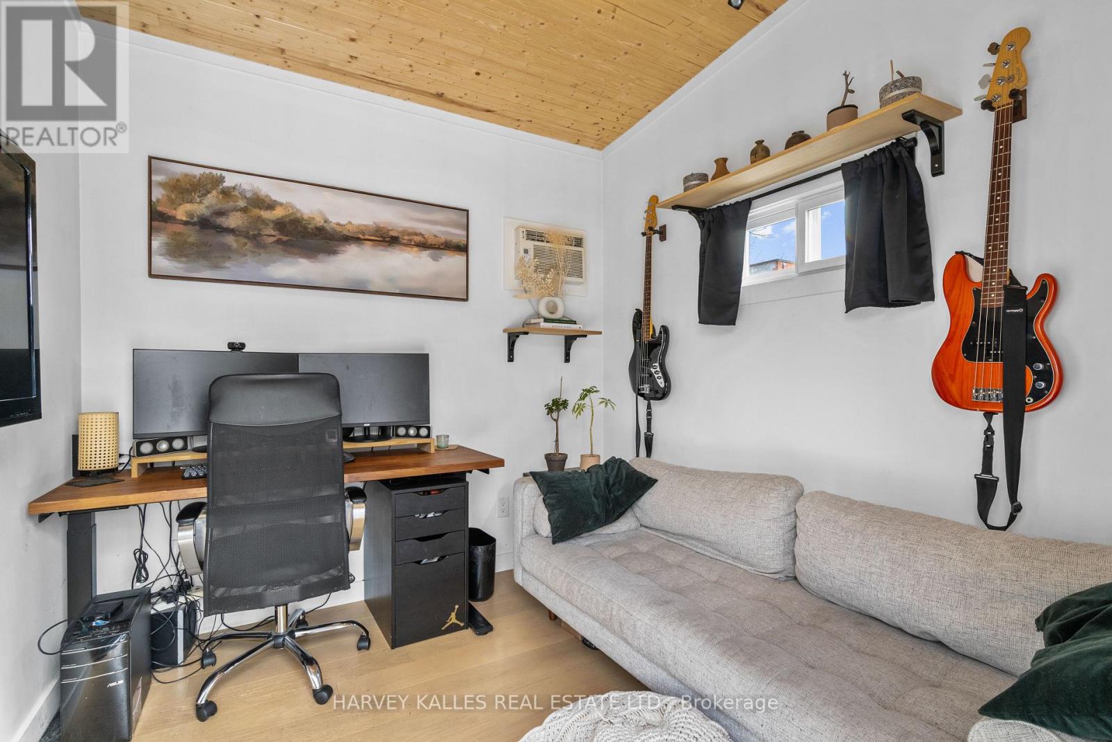 14 Manitoba Street, Toronto, Ontario  M8Y 1C7 - Photo 35 - W12894826