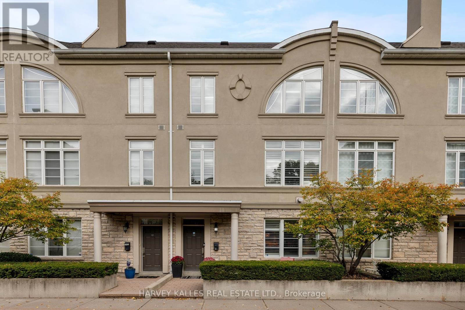 304 - 51 York Mills Road, Toronto, Ontario  M2P 1B6 - Photo 2 - C12897272