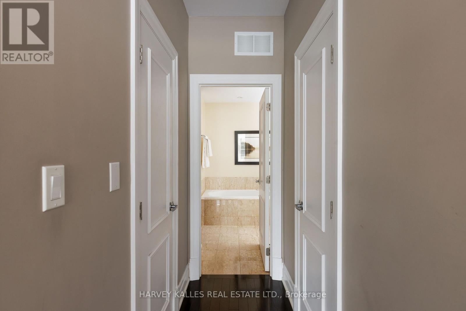 304 - 51 York Mills Road, Toronto, Ontario  M2P 1B6 - Photo 24 - C12897272