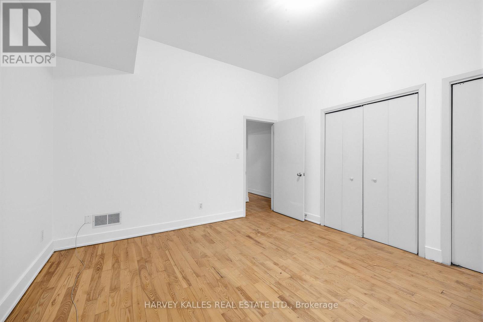 106 Queen Street E, Toronto, Ontario  M5C 1S6 - Photo 19 - C12899382