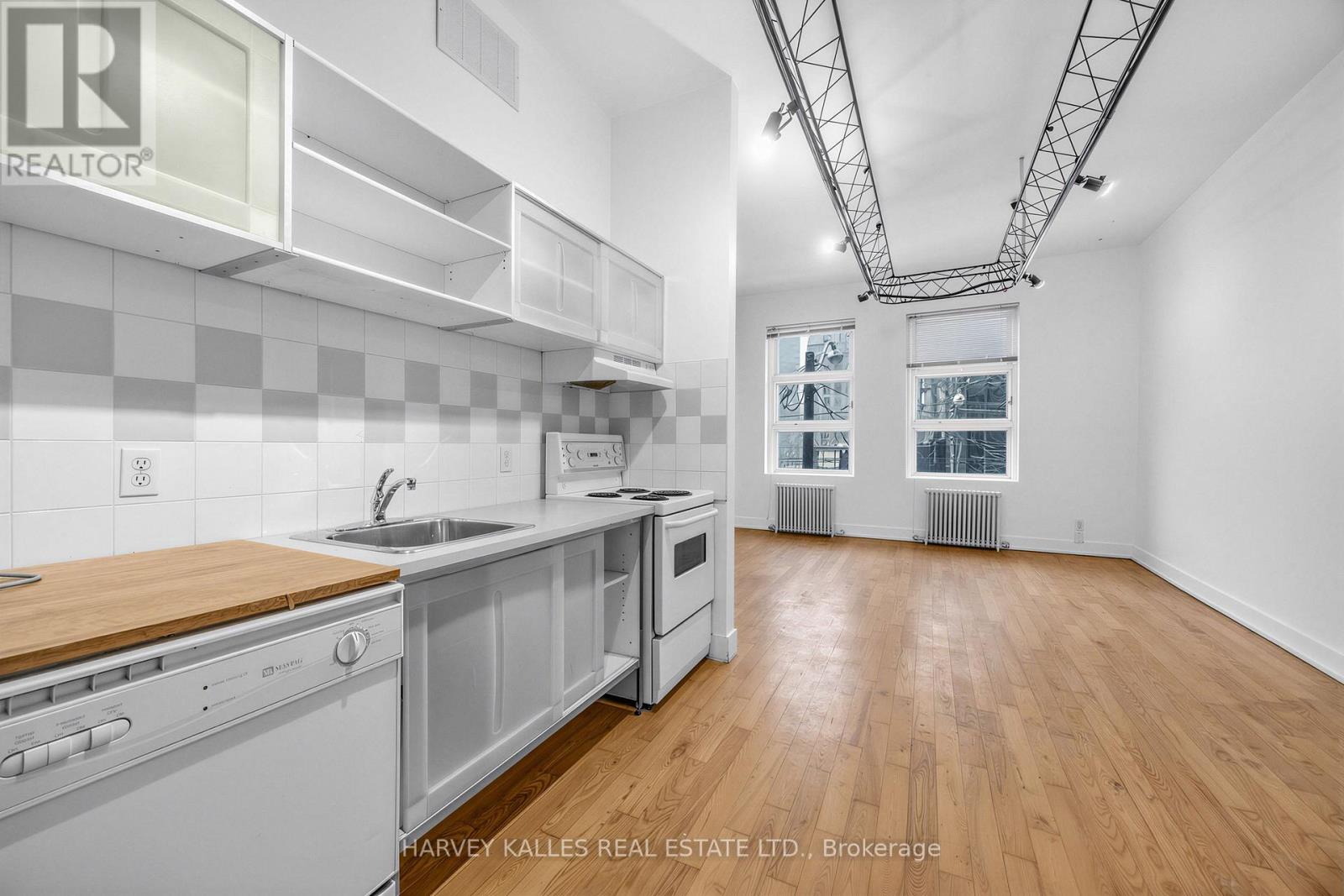 106 Queen Street E, Toronto, Ontario  M5C 1S6 - Photo 13 - C12899468