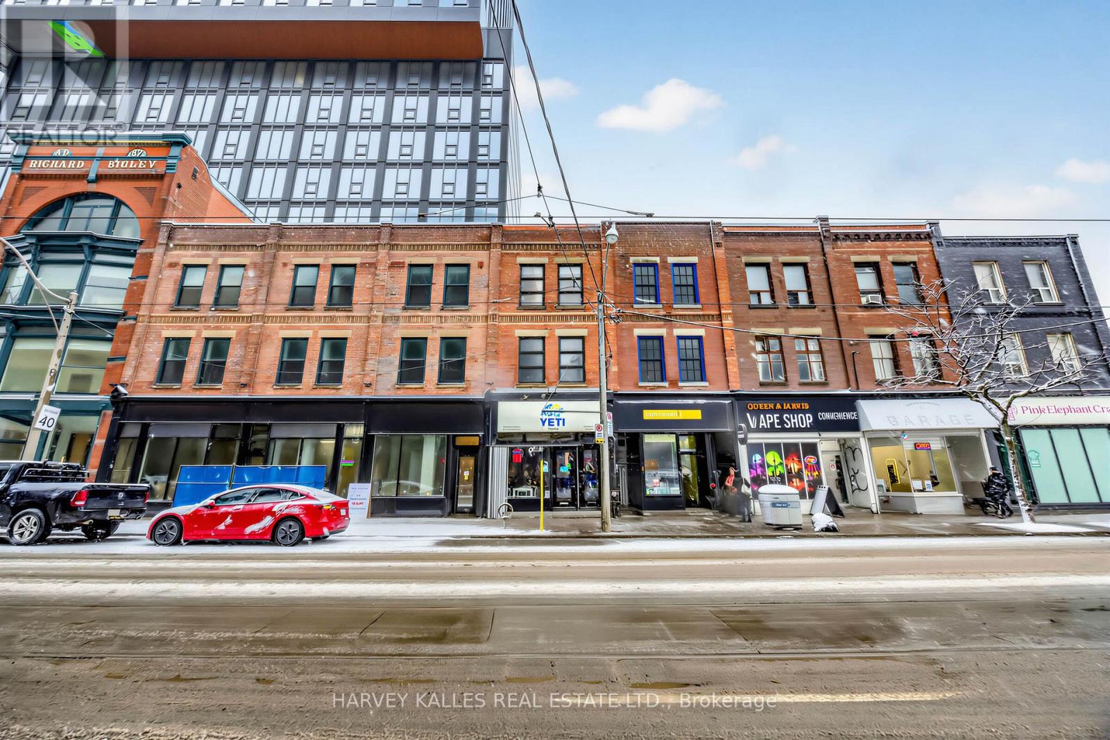 106 Queen Street E, Toronto, Ontario  M5C 1S6 - Photo 2 - C12899468