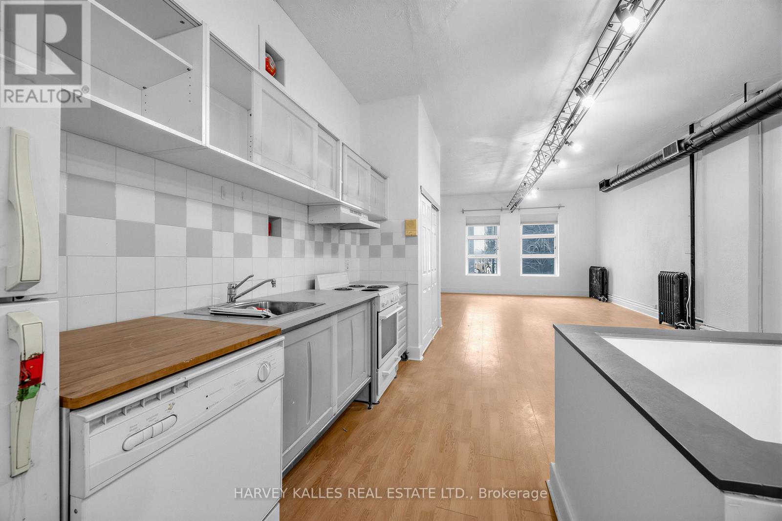 106 Queen Street E, Toronto, Ontario  M5C 1S6 - Photo 21 - C12899468