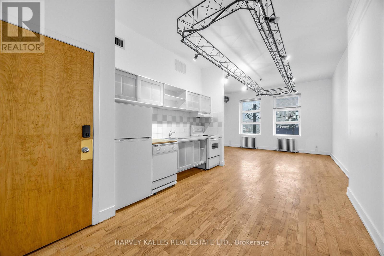 106 Queen Street E, Toronto, Ontario  M5C 1S6 - Photo 9 - C12899468