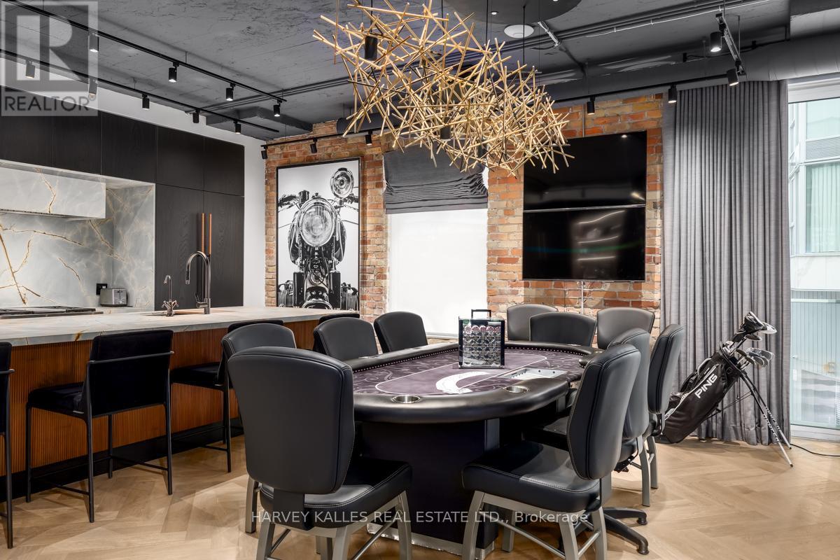 201 - 113 Dupont Street, Toronto, Ontario  M5R 1V4 - Photo 13 - C12899840