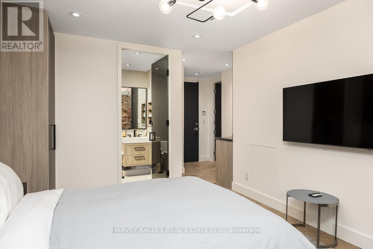 201 - 113 Dupont Street, Toronto, Ontario  M5R 1V4 - Photo 29 - C12899840