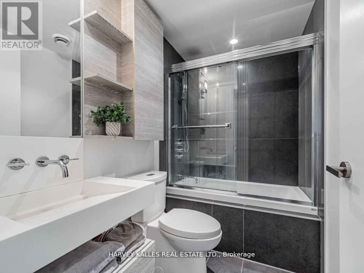 2806 - 5 St Joseph Street, Toronto, Ontario  M4Y 1Z3 - Photo 16 - C12901488